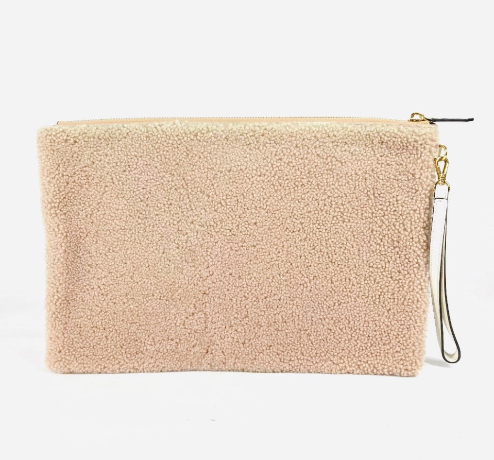 Fendi Mouton Logo Boa Clutch Pouch Beige Shearling – Previously Owned Very Good Condition | L’LUXE Authentic’s