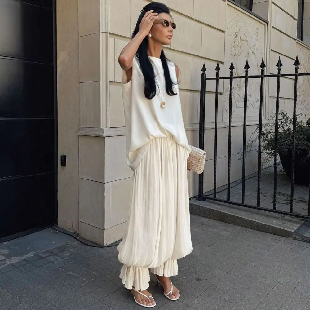 Fluid Pleated Balloon Pants for Women