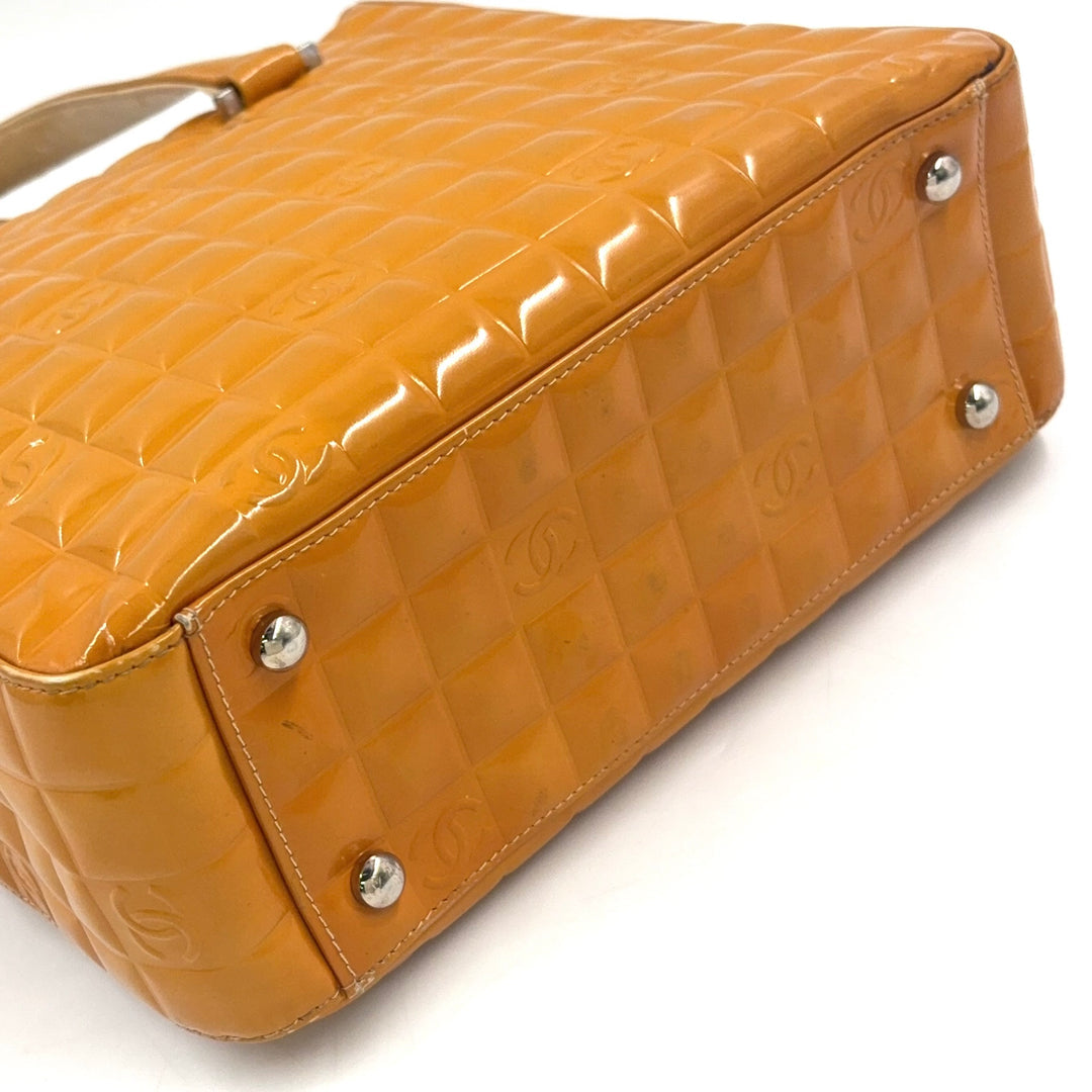 Chanel Chocolate Bar Coco Mark Patent Leather Tote Yellow – Previously Owned Good Condition | L’LUXE Authentic’s