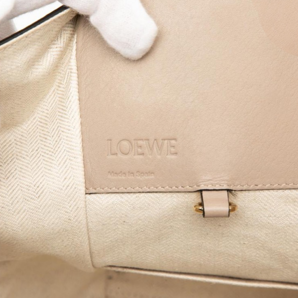 LOEWE Hammock Small 2-Way Shoulder Bag Beige Leather previously owned Authentic