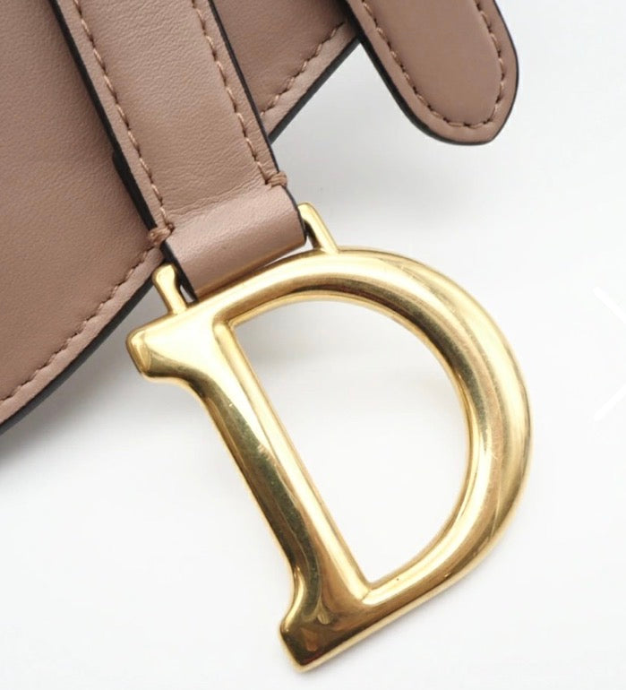 Christian Dior Saddle Flat Belt Pouch Beige Calf Leather Authentic Previously Own