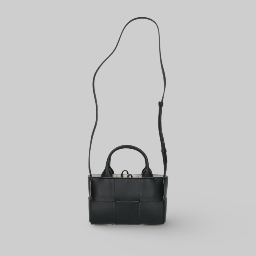 Bottega Veneta Candy Arco Maxi Intrecciato 2-Way Shoulder Bag Black White Excellent Previously Owned Authentic