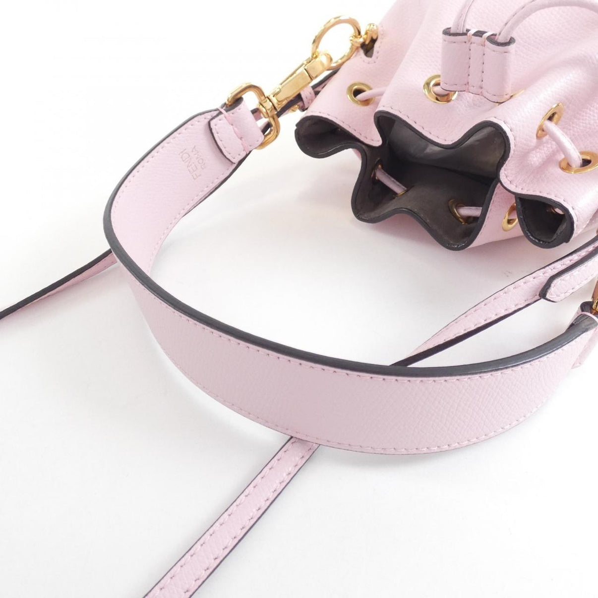 Fendi Mini Mon Tresor Calf Leather Bucket Bag Peonia Pink / Gold – Great Condition Pre-Owned | L’LUXE Authentic’s