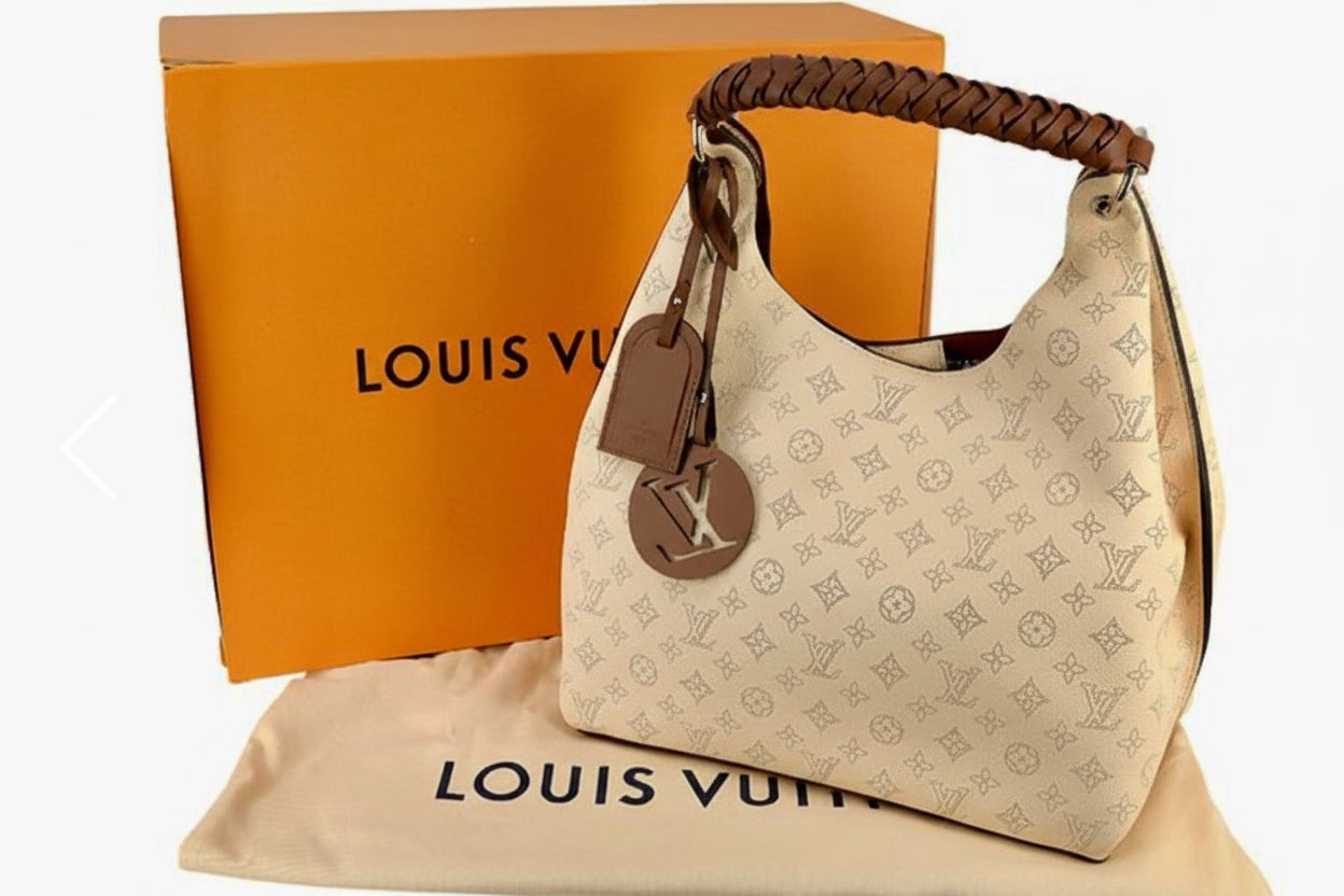 Louis Vuitton Carmel Hobo Mahina Leather Creme Off-White Shoulder Bag Pristine Condition Previously Owned Authentic
