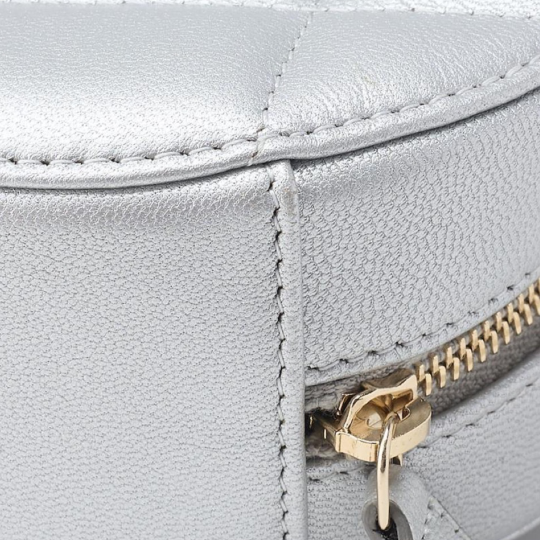 CHANEL 19 Matelassé Chain Shoulder Bag Lambskin Silver – Near-New Condition Previously Owned Authentic