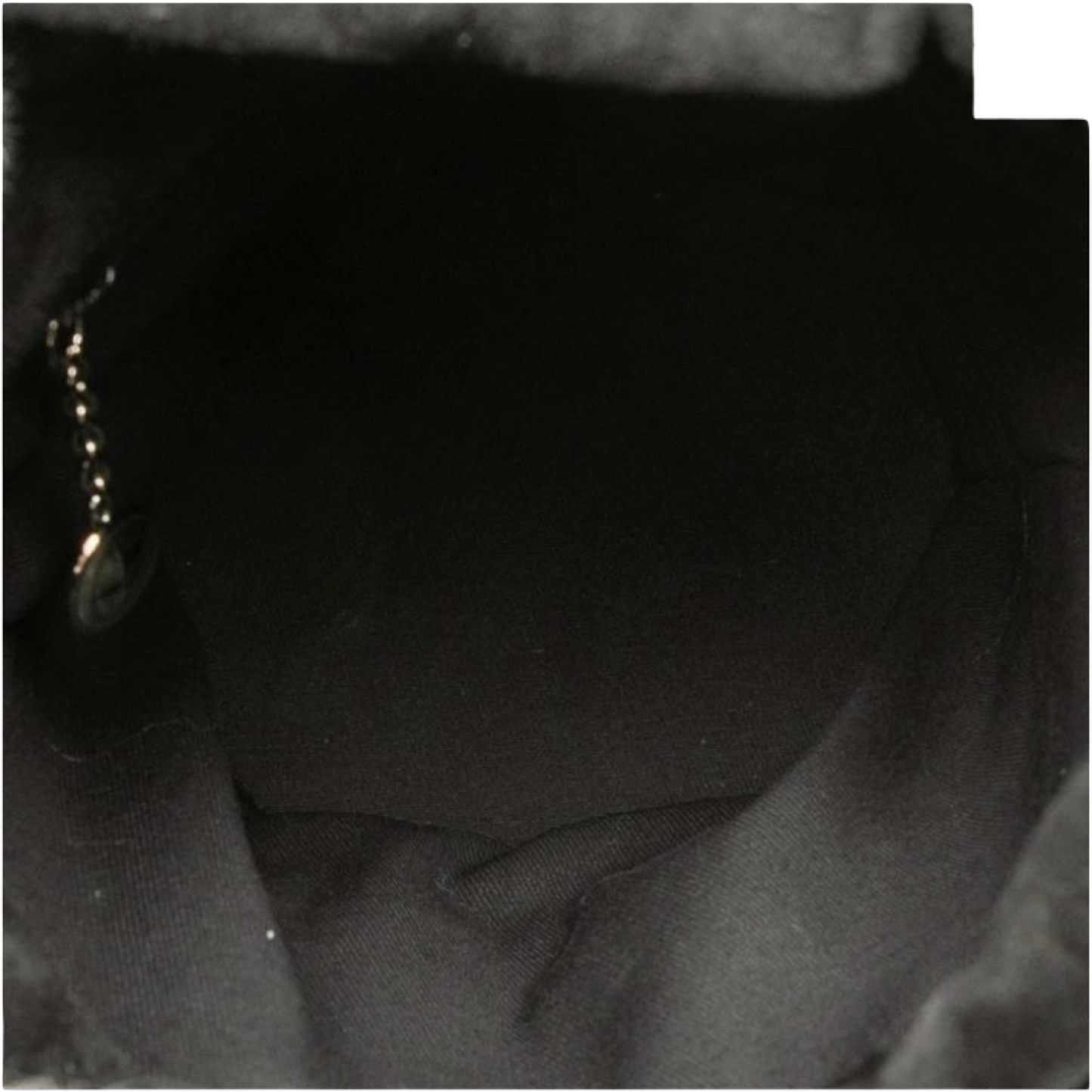 Gucci Vintage Drawstring Shoulder Bag Black Leather Suede Previously Owned – Very Good Condition | L’LUXE Authentic’s