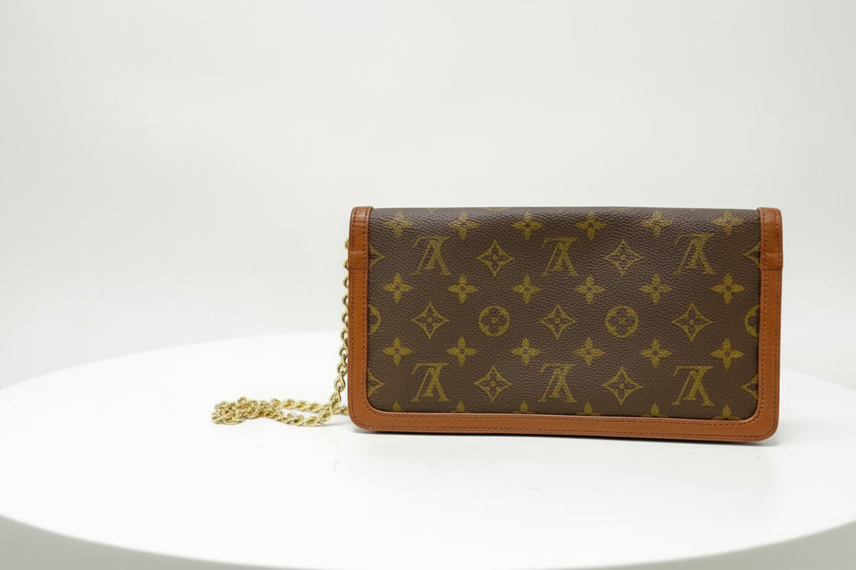 Louis Vuitton Pochette Dame PM Monogram Canvas Brown Clutch Bag  Previously Owned Authentic