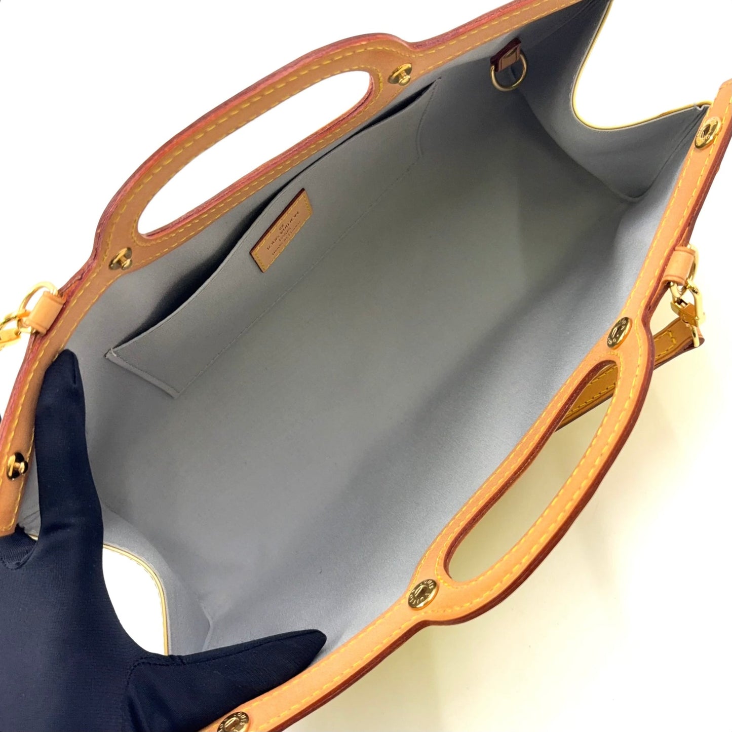 Louis Vuitton Roxbury Drive Monogram Vernis Patent Leathe Pre-owed - Very Good Condition | L’LUXE Authentic’s