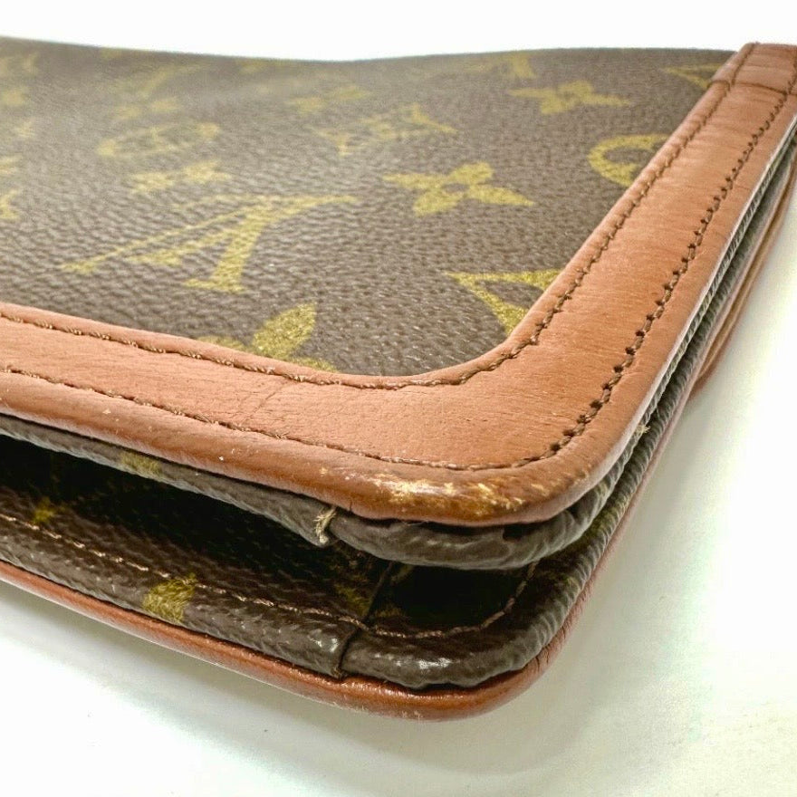 Louis Vuitton Pochette Dame PM Monogram Canvas Brown Clutch Bag  Previously Owned Authentic