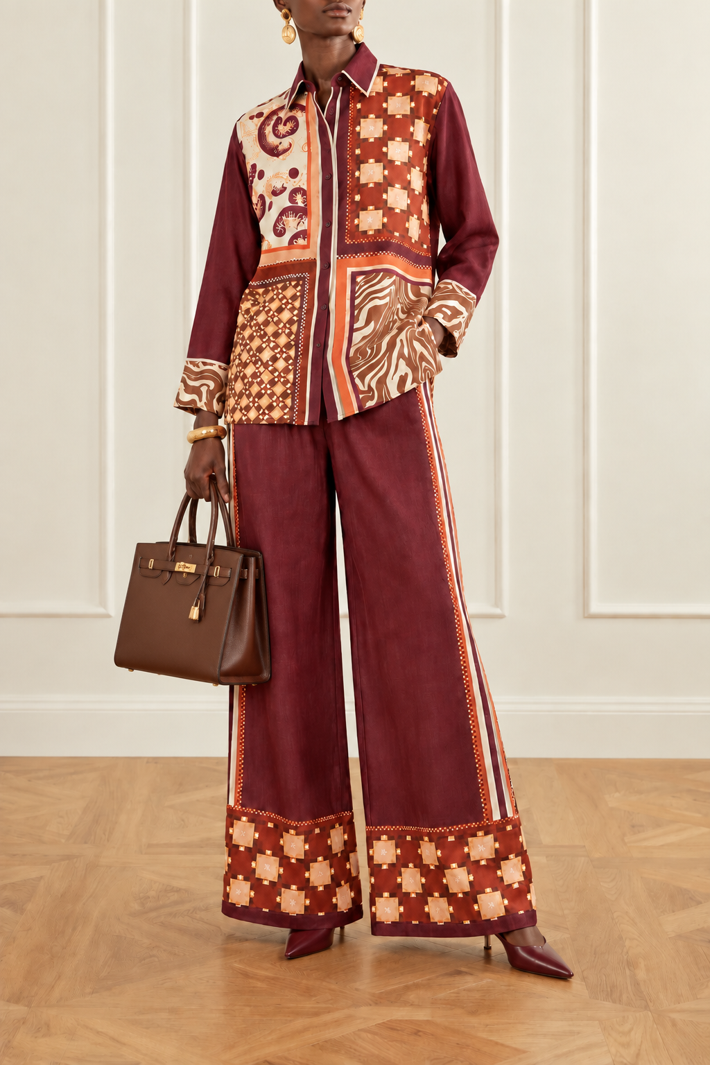 Ensembles coordonnés en soie à imprimé foulard bordeaux | Haut, chemise ou pantalon large | Pièces assorties