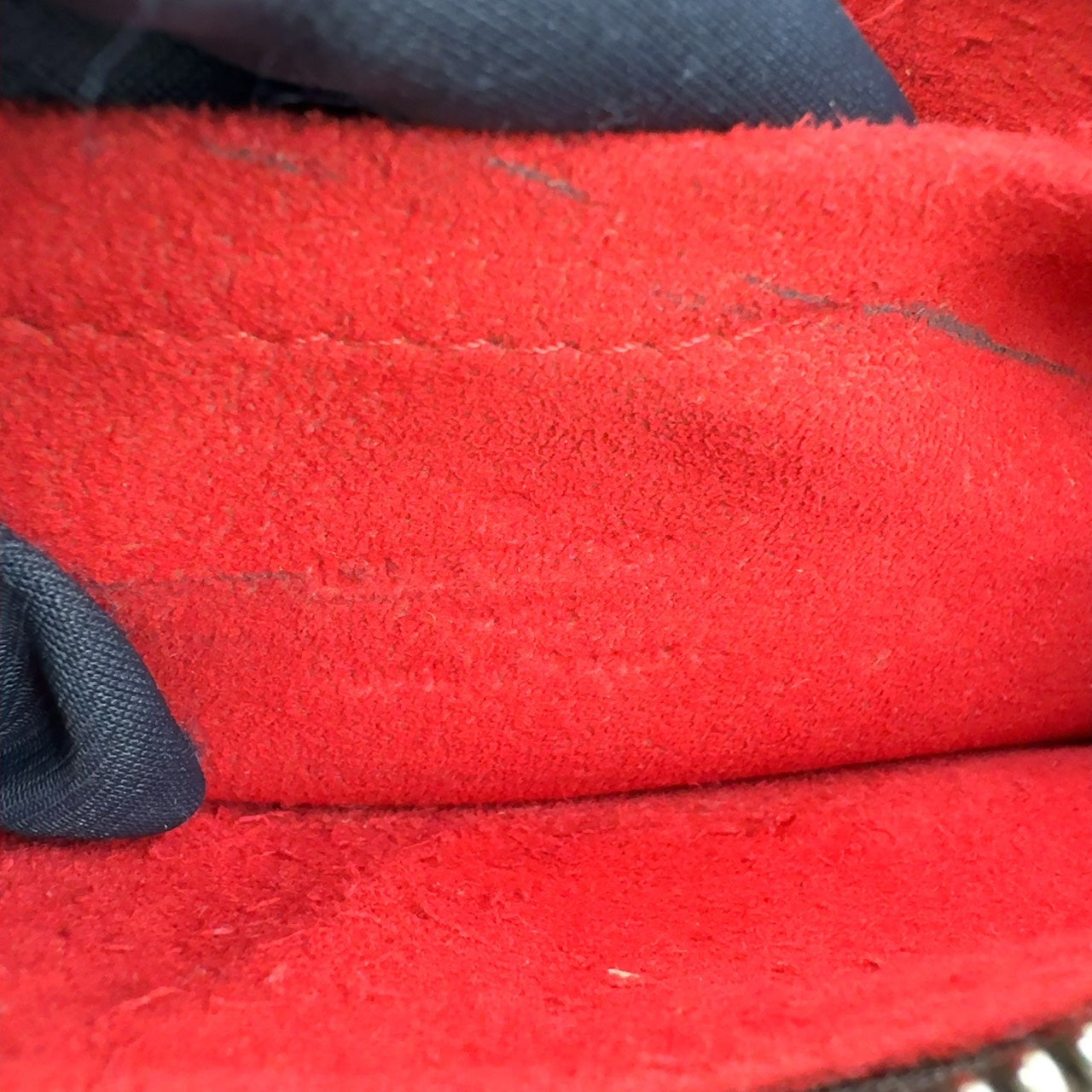 Louis Vuitton Ravello GM Damier Ebene Crossbody Shoulder Bag Previously Owned Very Good Condition | L’LUXE Authentic’s