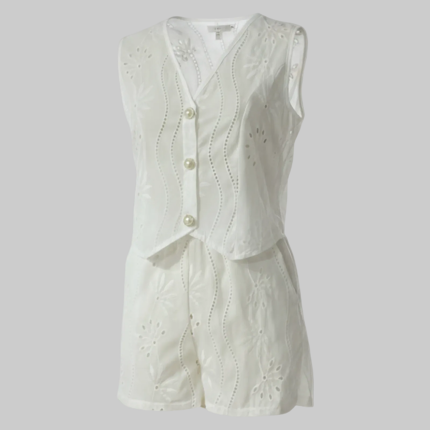 Eyelet Embroidered V-Neck Sleeveless Shorts Summer Two-Piece Set | Curve | L’LUXE Matching Sets