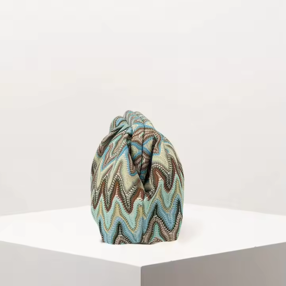 European Resort Zigzag Jacquard Cloud Clutch Bag – Pastel Knit Evening Bag