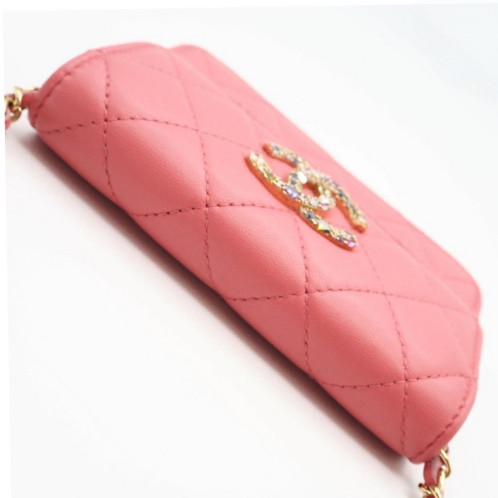 CHANEL Matelassé Bijou Lambskin Chain Shoulder Bag Pink – Crystal CC Mini Crossbody | Authentic-Previously Owned