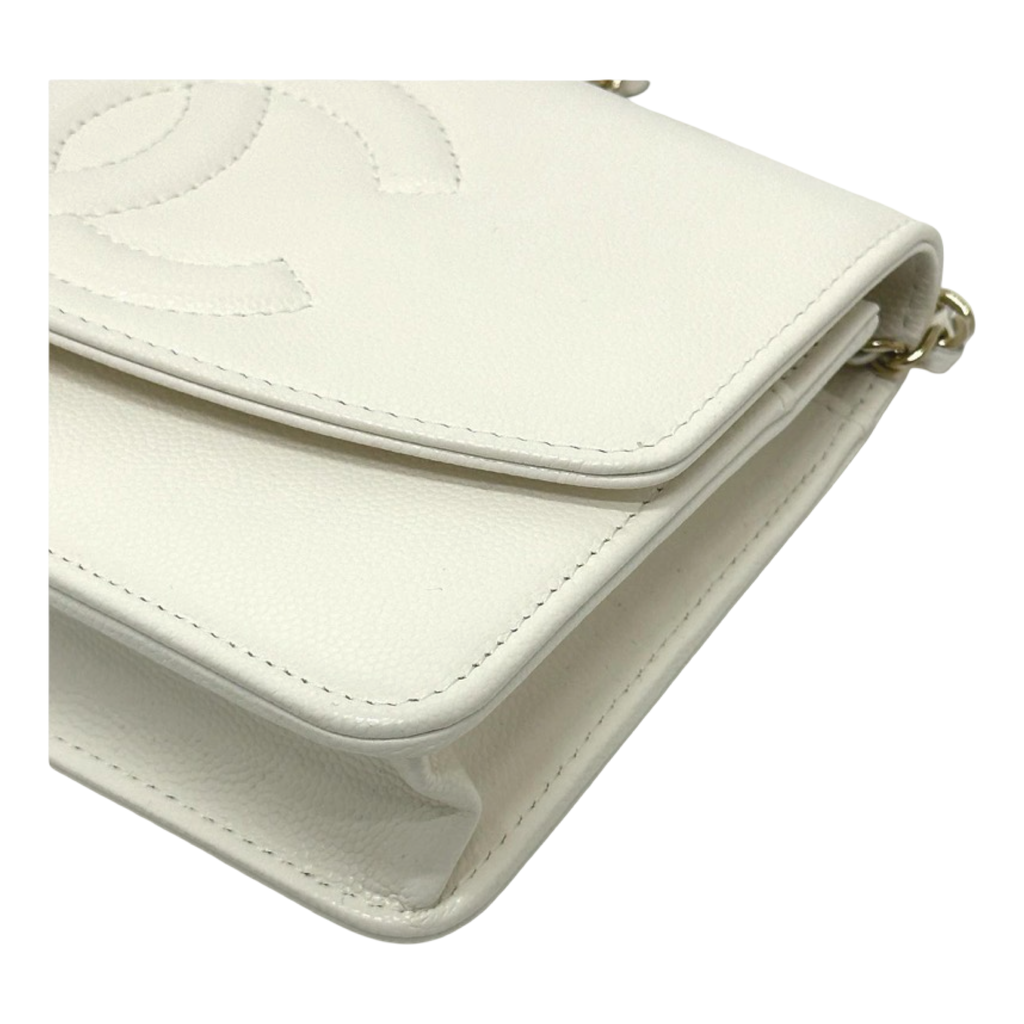 Chanel White Caviar Métiers d’Art Coco Mark Chain Wallet Authentic Previously Owned