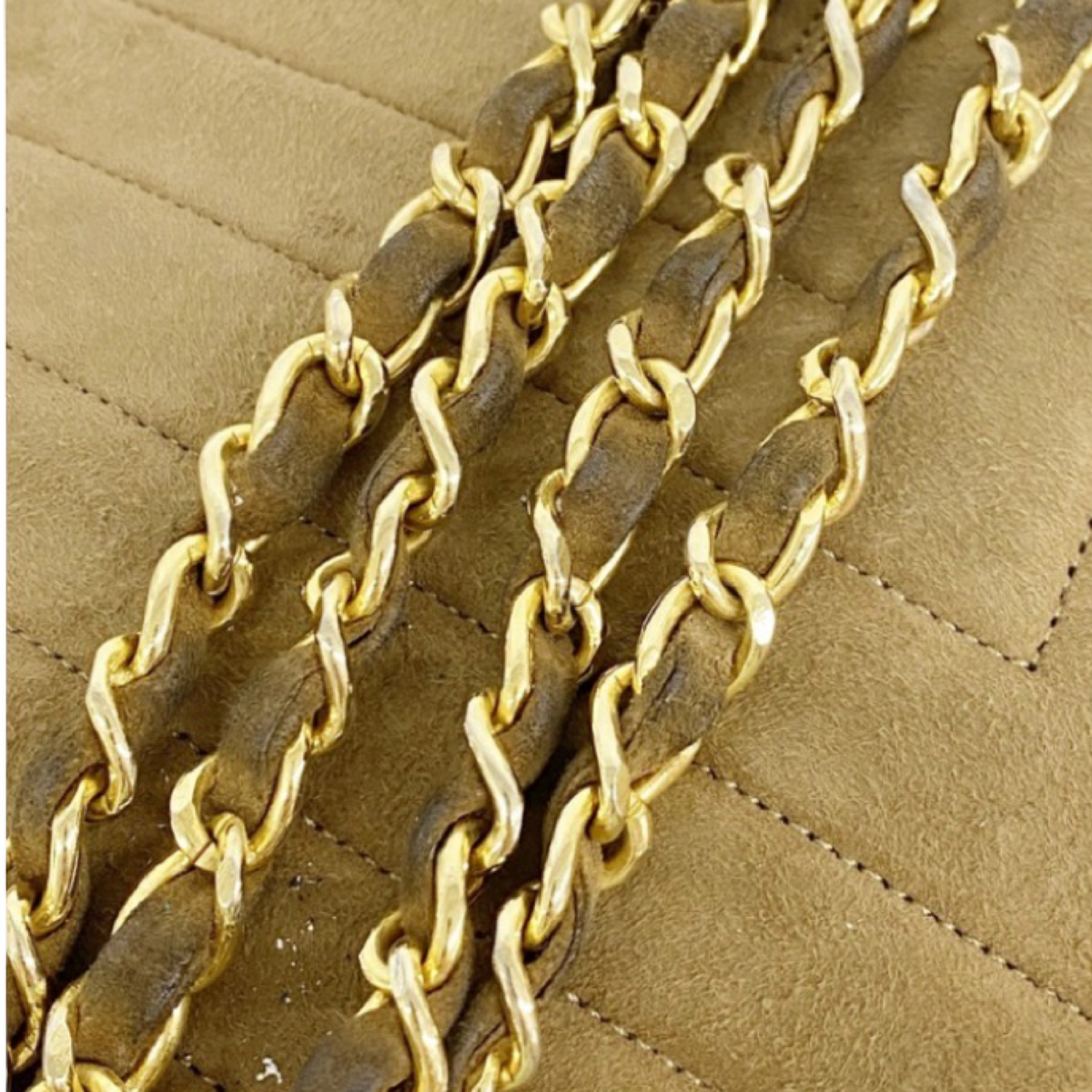 CHANEL – Vintage V-Stitch Suede Chain Shoulder Bag – Brown &amp; Gold – Previously Owned