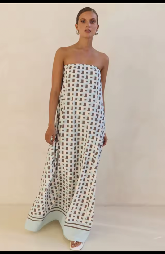 Flowy Strapless Tube Top Printed Maxi Dress | L’LUXE Resort • Wear