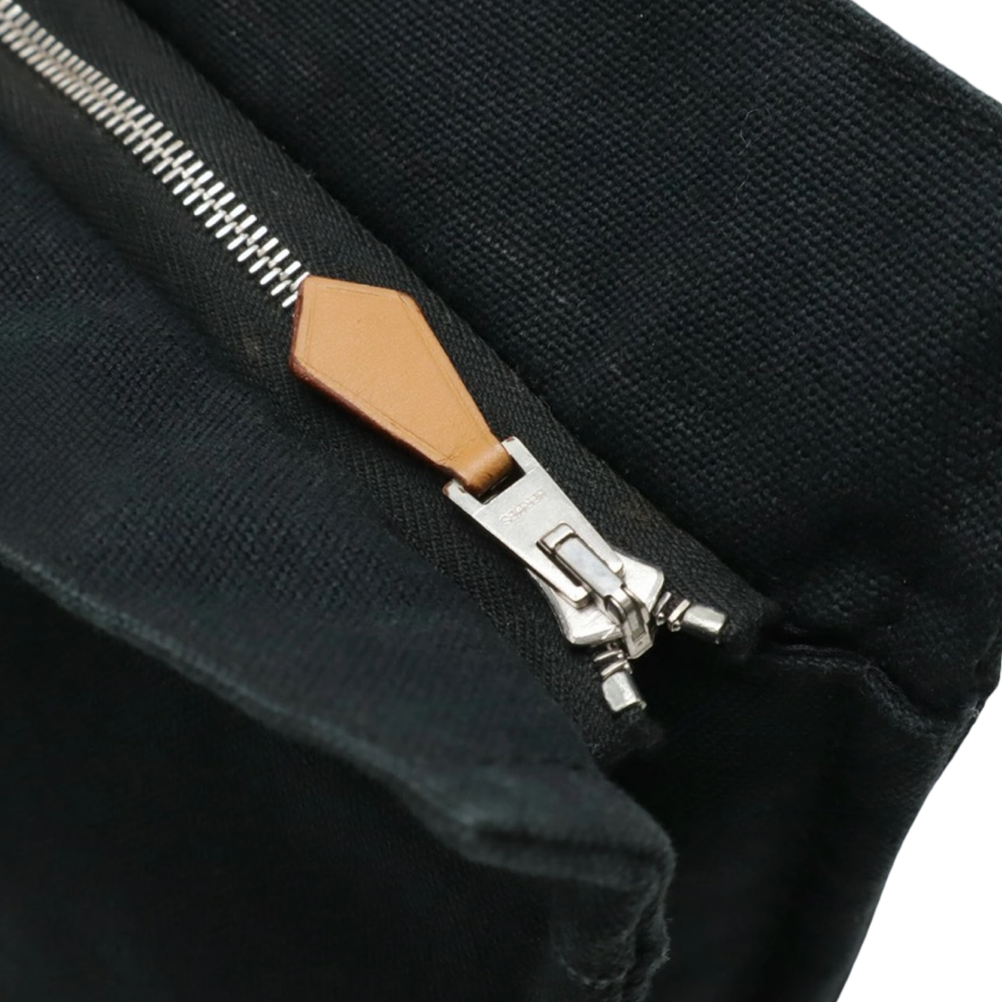 Hermès Fourre Tout Clutch Canvas Leather Black Gray Previously Owned Authentic