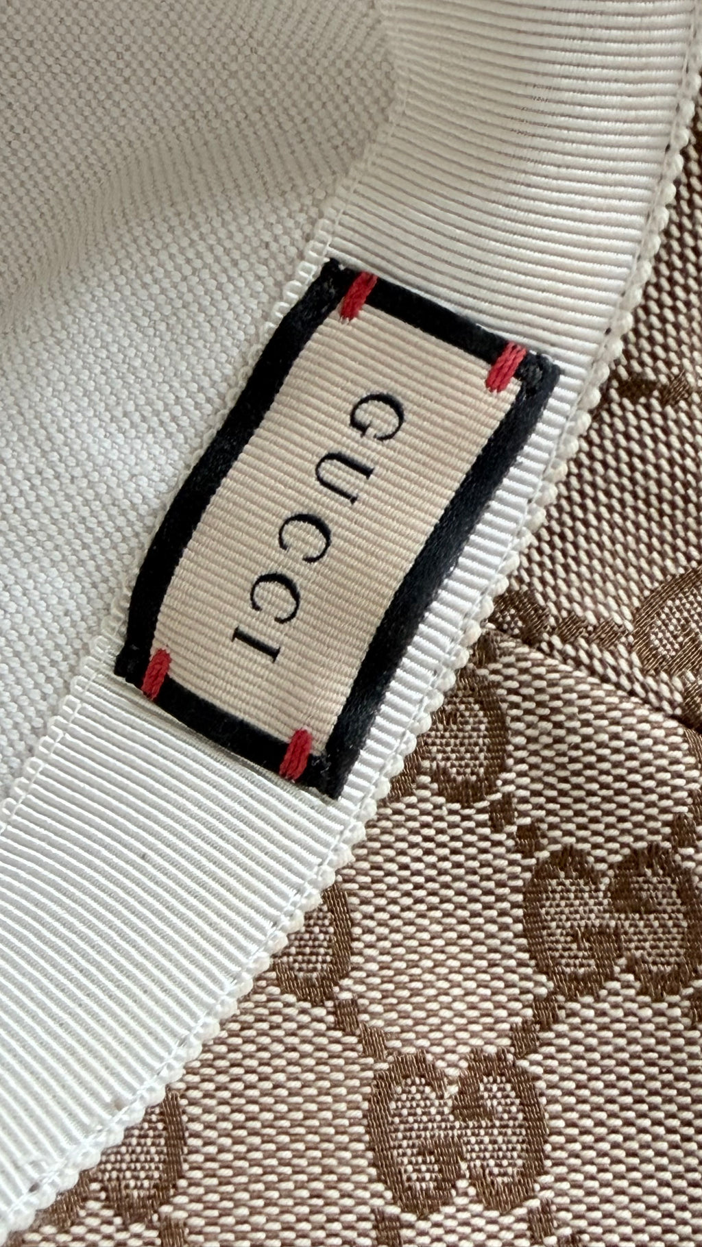 GUCCI – GG Canvas Wide-Brim Hat – 100% Authentic Previously Owned