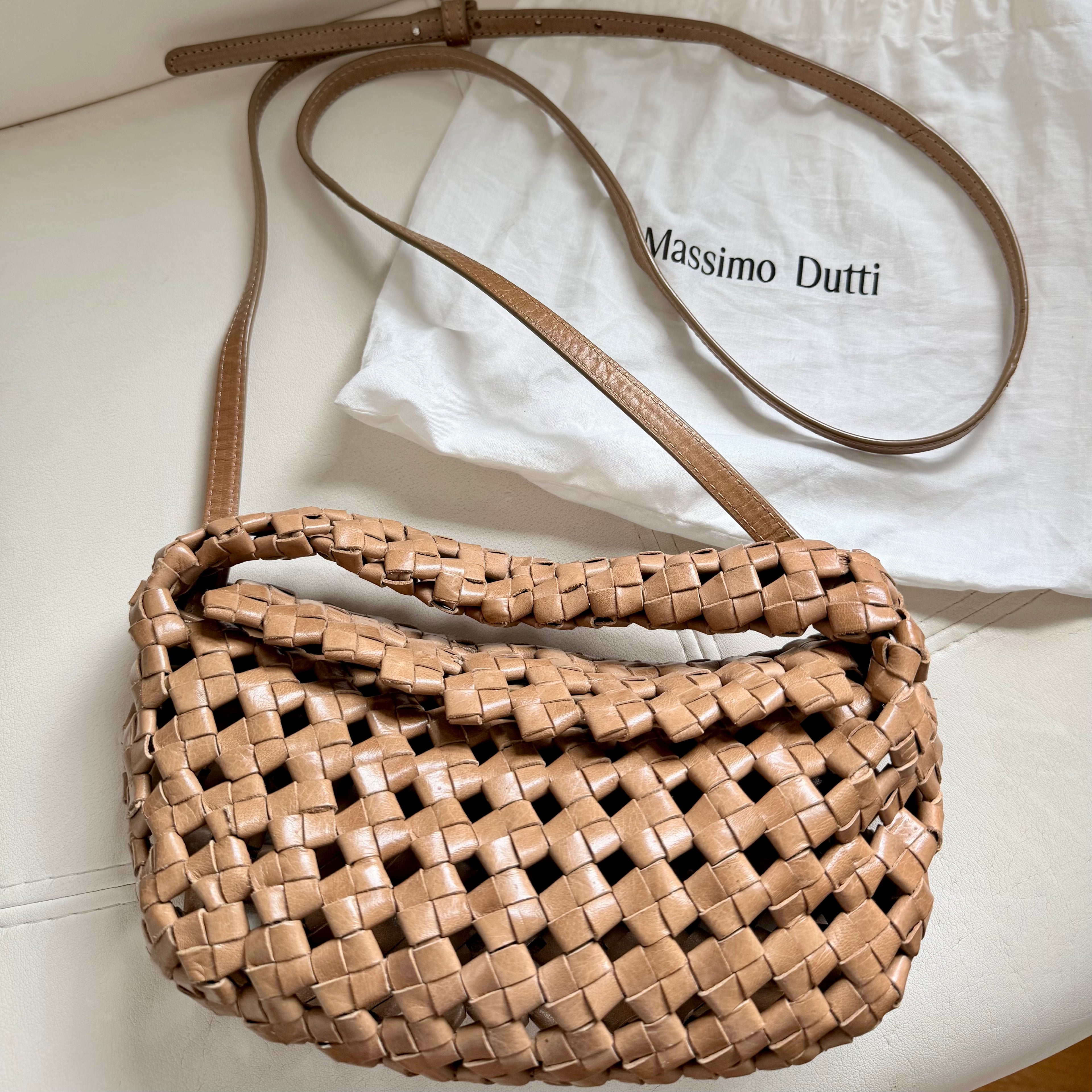 Massimo Dutti Nappa Leather Braided Mini Bag – Sand