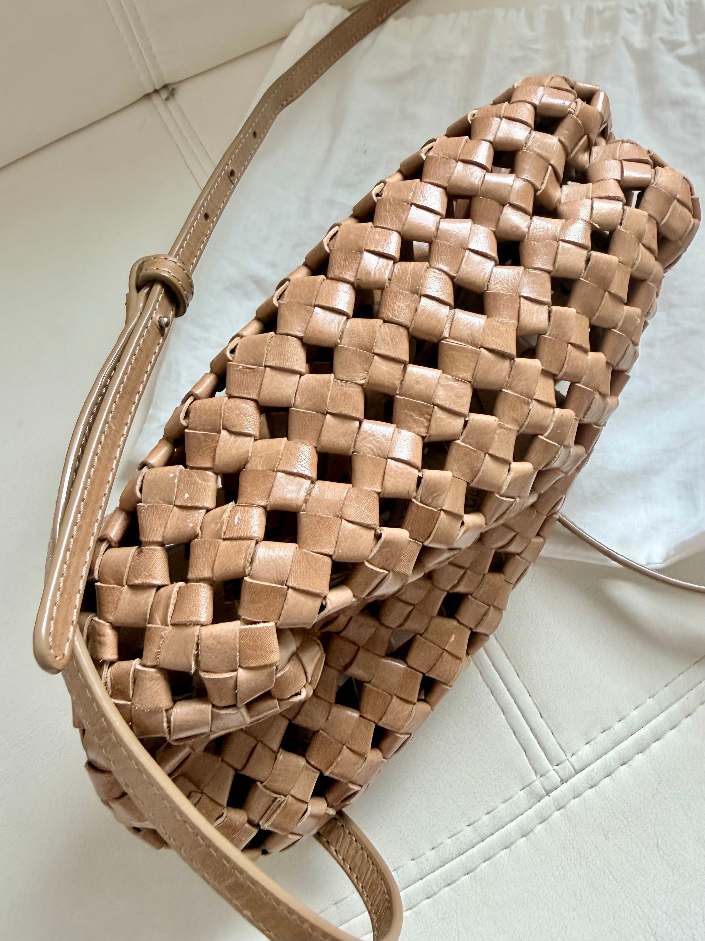 Massimo Dutti Nappa Leather Braided Mini Bag – Sand