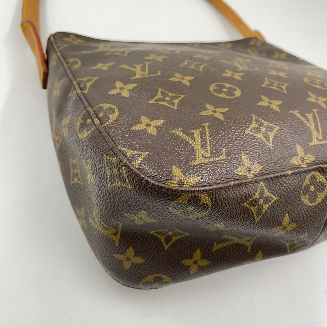 Louis Vuitton Looping MM Monogram Canvas Brown Previously Owned Authentic