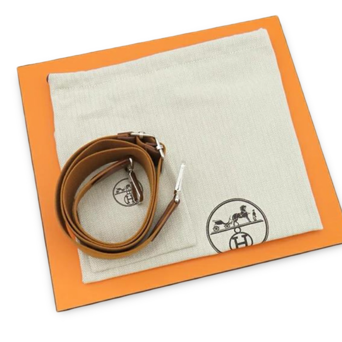 Hermès Evelyne III PM Taurillon Clemence Gold Leather – Pre-Owned- Excellent Condition | L’LUXE Authentic’s