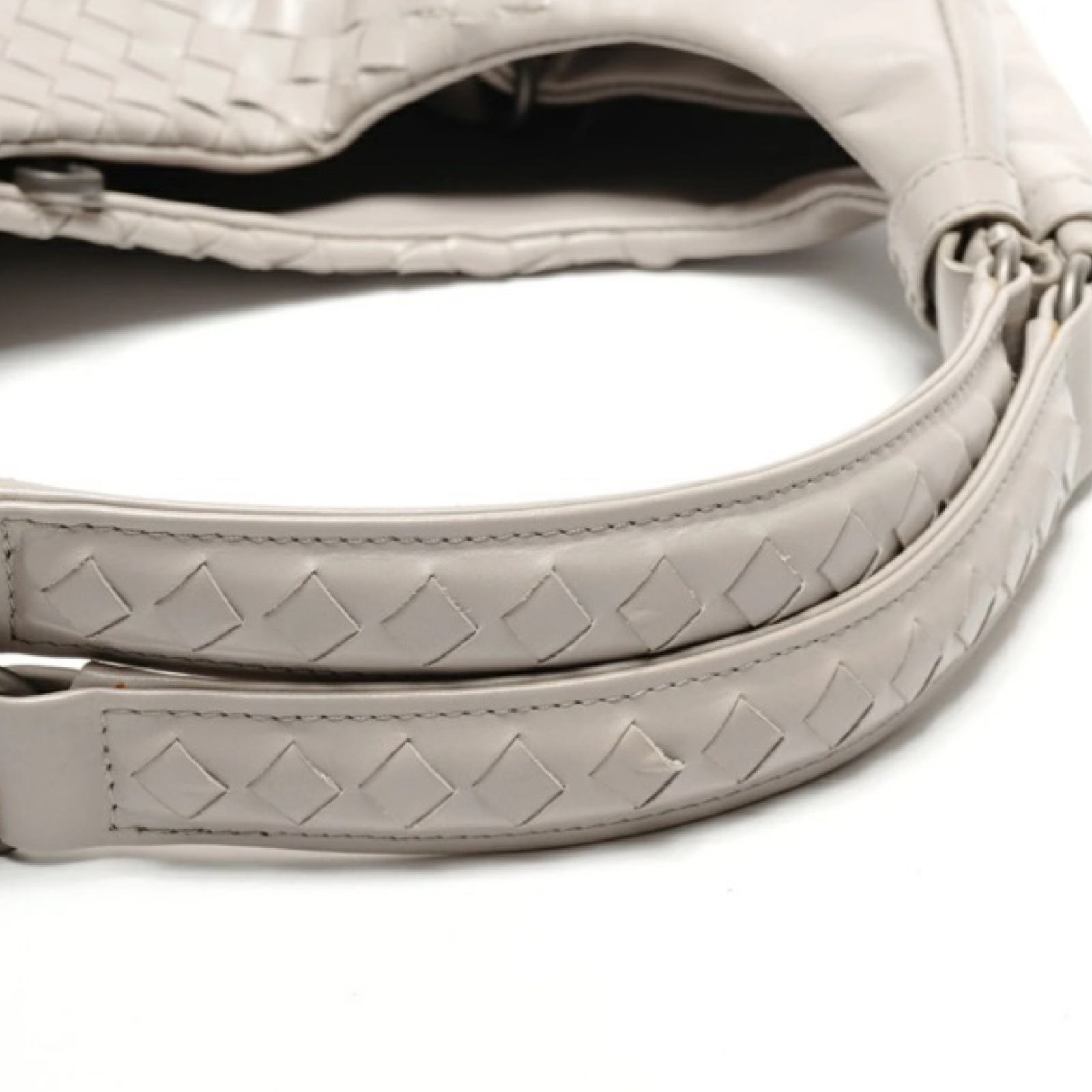 BOTTEGA VENETA Campana Intrecciato Light Grey Leather Shoulder Bag – Authentic Previously Owned