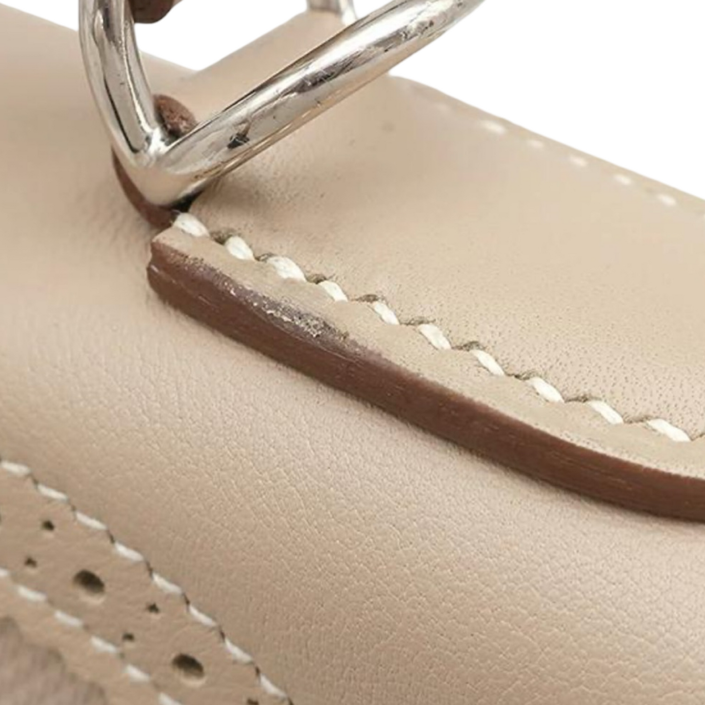 Hermès Kelly 32 Gillies Veau Swift Argile Leather Silver Hardware Pre-Owned – Very Good Condition | L’LUXE Authentic’s