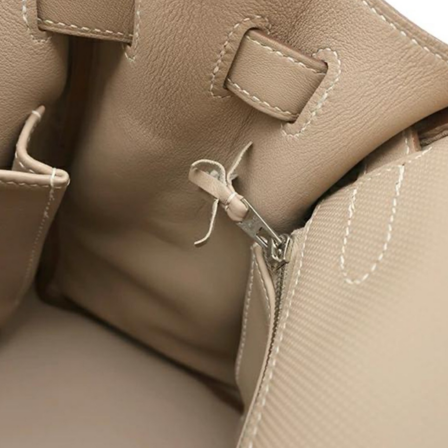 Hermès Kelly 32 Gillies Veau Swift Argile Leather Silver Hardware Pre-Owned – Very Good Condition | L’LUXE Authentic’s