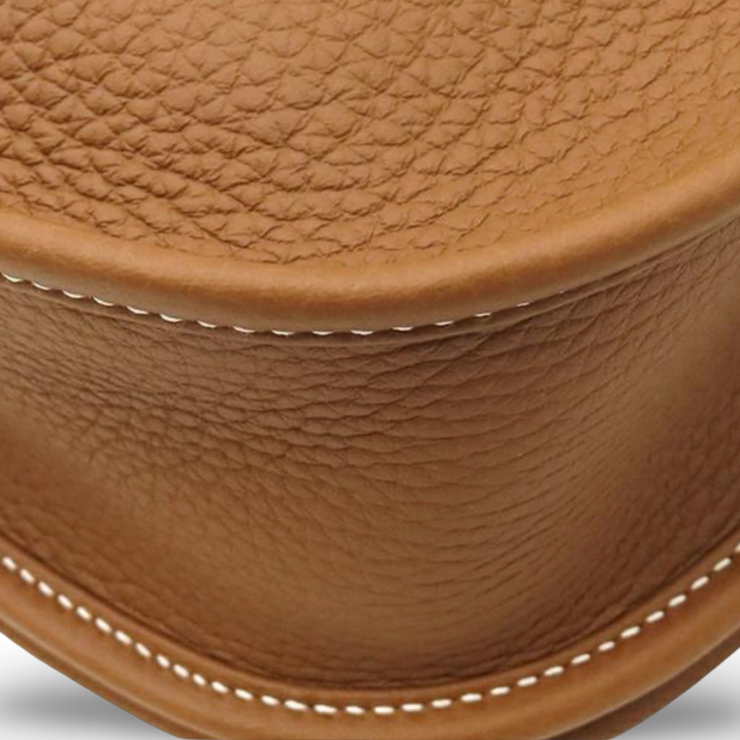 Hermès Evelyne III PM Taurillon Clemence Gold Leather – Pre-Owned- Excellent Condition | L’LUXE Authentic’s