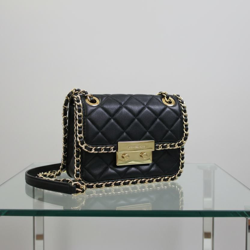 Michael Kors Chain Shoulder Bag Quilted Leather Black Gold – Pre-Owned -Very Good Condition | L’LUXE Authentics